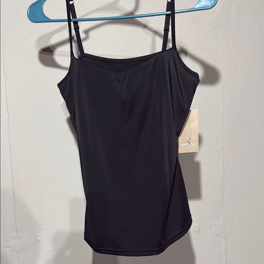Black Fitted Sleeveless Camisole